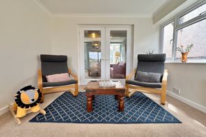 Family Room- click for photo gallery